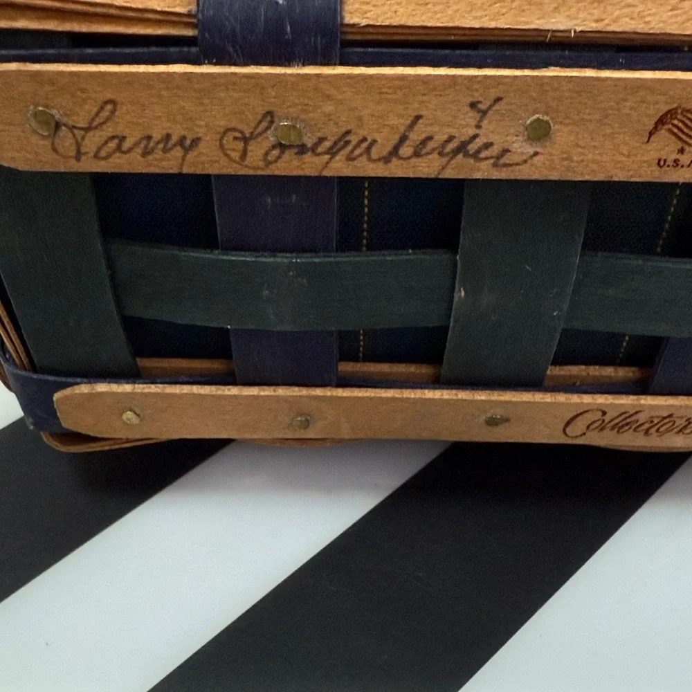 Longaberger Tan and Blue Woven Collectors Bag - Picture 4 of 8